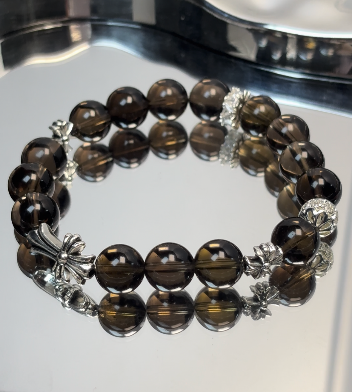 10mm Tea crystal bracelet, high-quality wearing, can stabilize the magnetic field, enhance the charm of unique personality